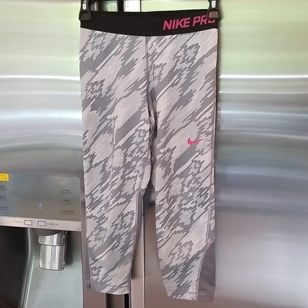 Nike pro tight
